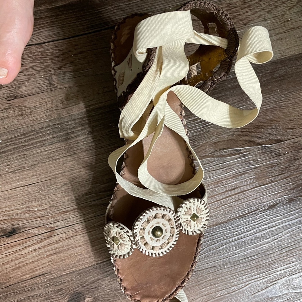 Max Azria BCBG ballet ribbon Wedges
